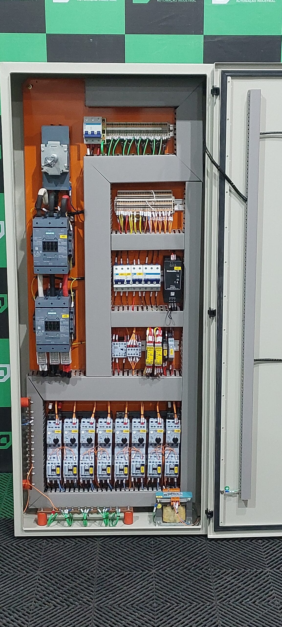 Painel de partida de motores 3